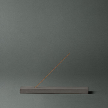 {de:räucherstäbchenhalter aus beton,en:concrete incense holder,fr:porte-encens en béton}