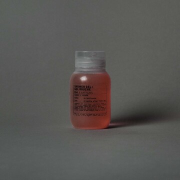 {de:duschgel,en:shower gel}