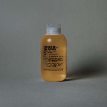 {de:duschgel,en:shower gel}